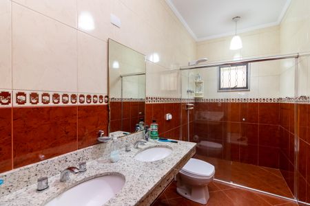 Casa para alugar com 230m², 4 quartos e 4 vagasBanheiro 3