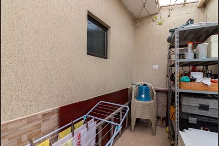 Casa para alugar com 230m², 4 quartos e 4 vagasÁrea de Serviço 