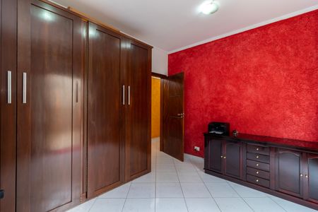 Casa para alugar com 230m², 4 quartos e 4 vagasQuarto 4