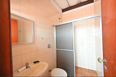Casa à venda com 400m², 3 quartos e 2 vagasBanheiro de Serviço