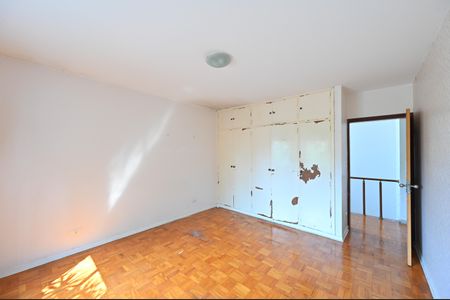 Casa à venda com 400m², 3 quartos e 2 vagasQuarto 2