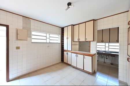 Casa à venda com 400m², 3 quartos e 2 vagasCozinha