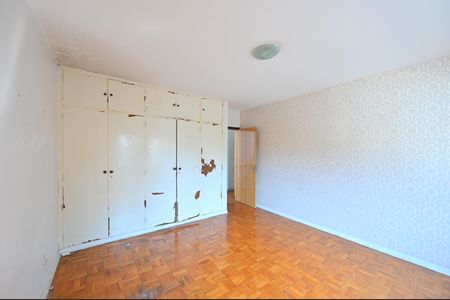 Casa à venda com 400m², 3 quartos e 2 vagasQuarto 2