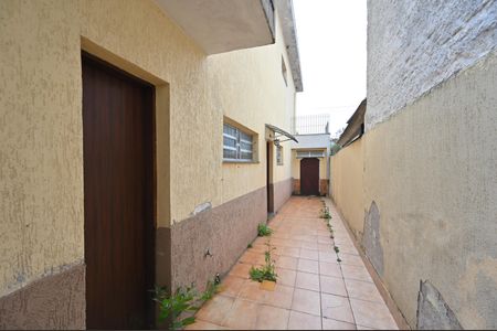 Casa à venda com 400m², 3 quartos e 2 vagasQuintal