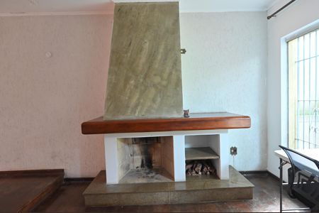 Casa à venda com 400m², 3 quartos e 2 vagasSala
