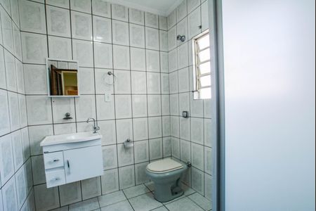 Casa para alugar com 150m², 2 quartos e sem vaga Casa para alugar com 150m², 2 quartos e sem vagaBanheiro