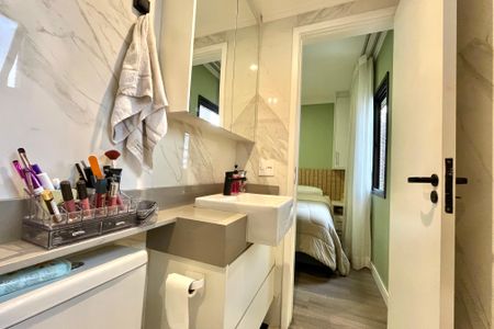 Apartamento à venda com 72m², 3 quartos e 1 vagaBanheiro da Suíte