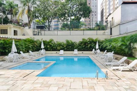 Apartamento à venda com 72m², 3 quartos e 1 vagaÁrea comum - Piscina