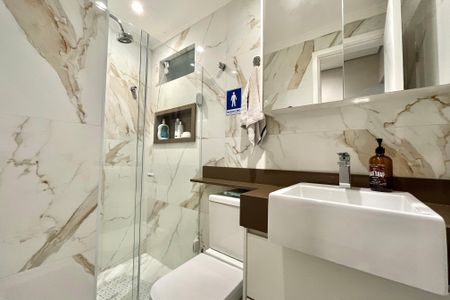 Apartamento à venda com 72m², 3 quartos e 1 vagaBanheiro Corredor