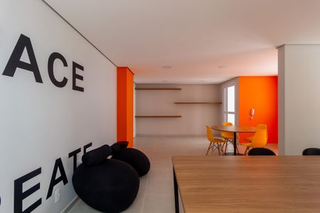 Apartamento para alugar com 37m², 2 quartos e sem vagaÁrea comum