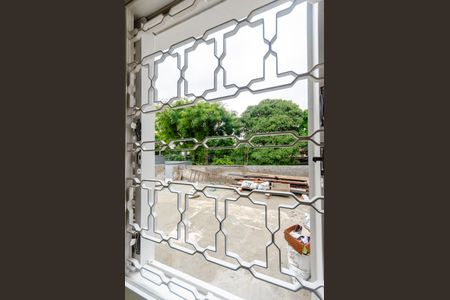 Quarto 1 - Janela de casa para alugar com 2 quartos, 50m² em Jardim Mutinga, São Paulo