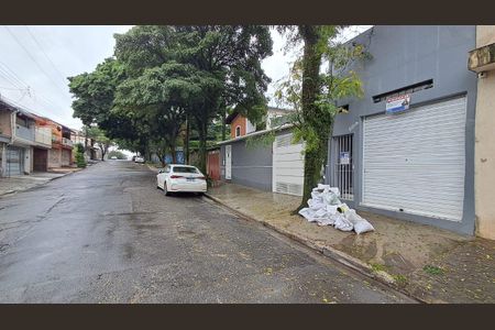 Casa para alugar com 50m², 2 quartos e sem vaga Casa para alugar com 50m², 2 quartos e sem vagaFachada