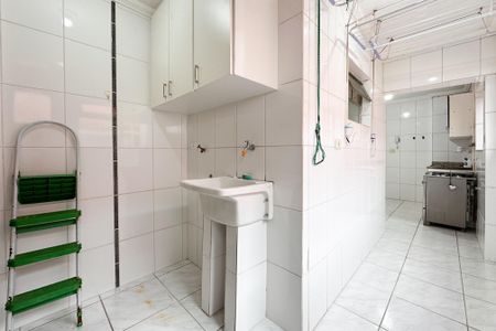 Apartamento à venda com 61m², 2 quartos e 1 vagaÁrea de Serviço