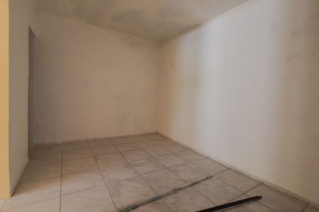 Quarto de casa para alugar com 1 quarto, 42m² em Vila Feital, Mauá
