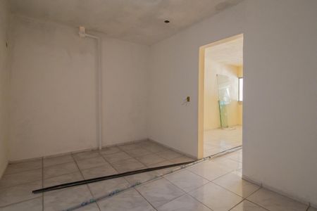 Quarto de casa para alugar com 1 quarto, 42m² em Vila Feital, Mauá