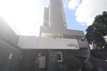 Apartamento à venda com 96m², 2 quartos e 2 vagasFachada