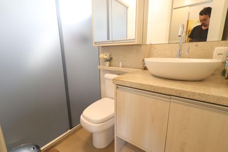 Apartamento à venda com 96m², 2 quartos e 2 vagasBanheiro