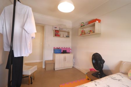 Apartamento à venda com 96m², 2 quartos e 2 vagasQuarto 01