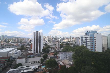 Sala vista de apartamento à venda com 2 quartos, 96m² em Rio Branco, Novo Hamburgo