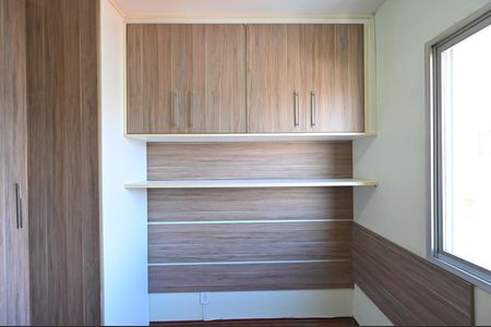 Apartamento para alugar com 76m², 3 quartos e 2 vagasQuarto 2