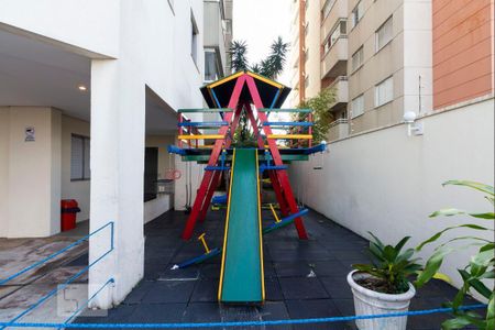 Apartamento para alugar com 76m², 3 quartos e 2 vagasPlayground