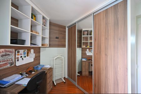 Apartamento para alugar com 76m², 3 quartos e 2 vagasQuarto 3