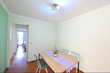 Apartamento para alugar com 76m², 3 quartos e 2 vagasSala