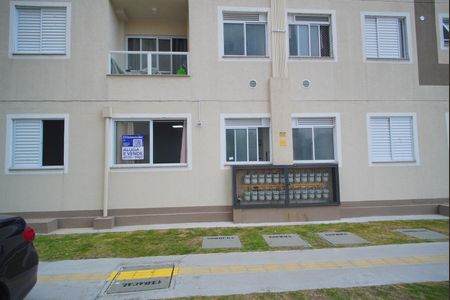 Apartamento para alugar com 49m², 2 quartos e 1 vagaAdesivo na Janela