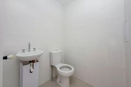 Banheiro de kitnet/studio para alugar com 1 quarto, 25m² em Vila Mariana, São Paulo