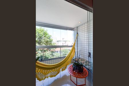 Apartamento à venda com 88m², 3 quartos e 2 vagasVaranda