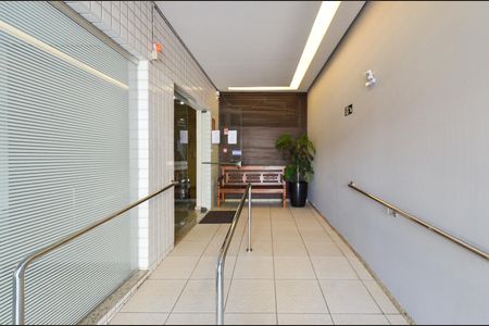 Apartamento à venda com 88m², 3 quartos e 2 vagasEntrada