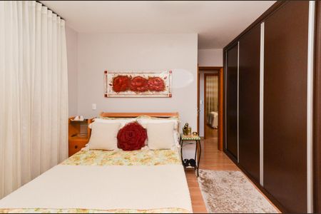 Apartamento à venda com 88m², 3 quartos e 2 vagasSuíte