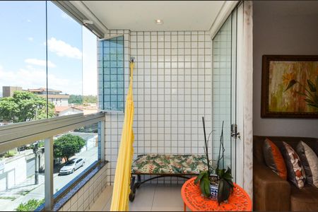 Apartamento à venda com 88m², 3 quartos e 2 vagasVaranda