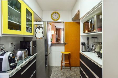 Apartamento à venda com 88m², 3 quartos e 2 vagasCozinha