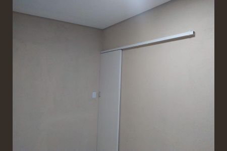 Quarto de casa para alugar com 2 quartos, 53m² em Jardim Naufal, São Paulo