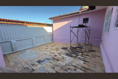 Casa para alugar com 3 quartos, 300m² em Santa Tereza, Belo Horizonte