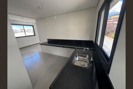 Apartamento à venda com 2 quartos, 66m² em Barroca, Belo Horizonte
