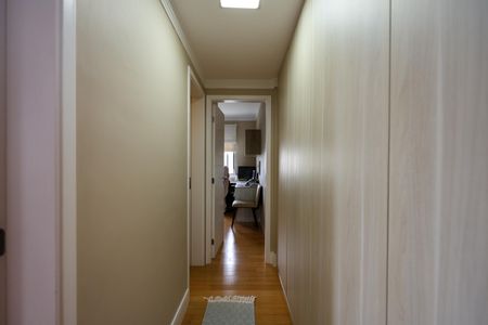 Apartamento à venda com 142m², 3 quartos e 2 vagasCorredor