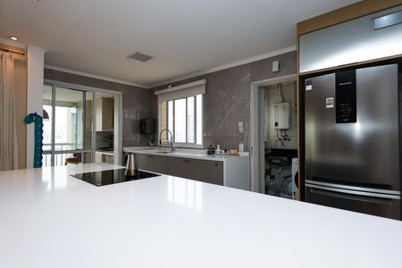 Apartamento à venda com 142m², 3 quartos e 2 vagasCozinha