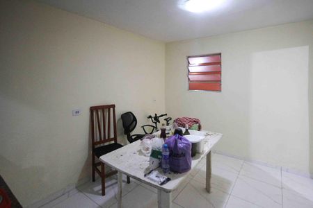 Casa para alugar com 100m², 3 quartos e 2 vagas Casa para alugar com 100m², 3 quartos e 2 vagasCozinha