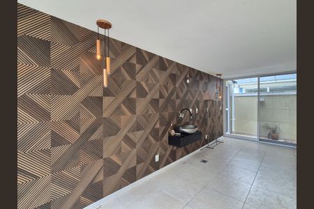 Casa de condomínio à venda com 399m², 3 quartos e 3 vagas