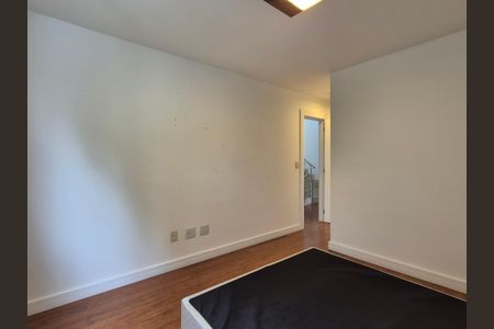 Casa de condomínio à venda com 399m², 3 quartos e 3 vagas