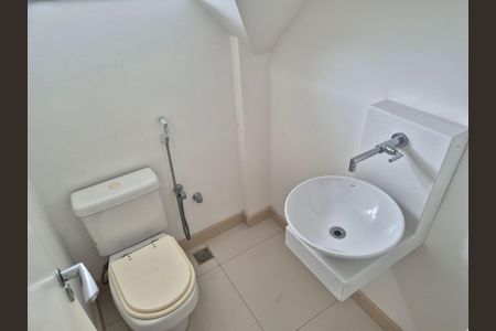 Casa de condomínio à venda com 399m², 3 quartos e 3 vagas