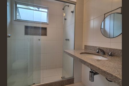 Casa de condomínio à venda com 399m², 3 quartos e 3 vagas