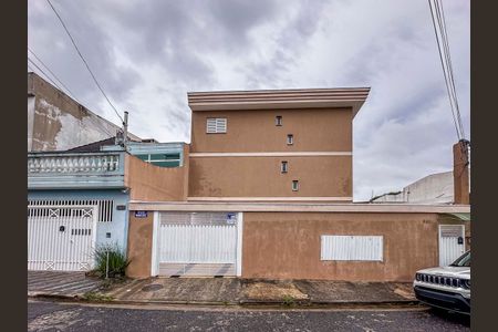 Casa de condomínio para alugar com 90m², 2 quartos e 1 vagaFachada