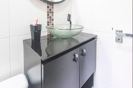 Casa de condomínio para alugar com 90m², 2 quartos e 1 vagaBanheiro Social