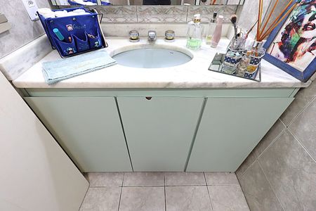 Apartamento à venda com 94m², 3 quartos e 1 vagaBanheiro 