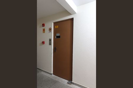Apartamento à venda com 94m², 3 quartos e 1 vagaElevador