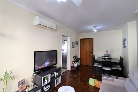 Sala de apartamento à venda com 3 quartos, 94m² em Petrópolis, Porto Alegre