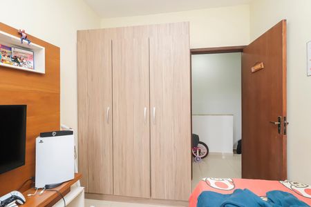 Casa à venda com 180m², 3 quartos e 3 vagasQuarto 2